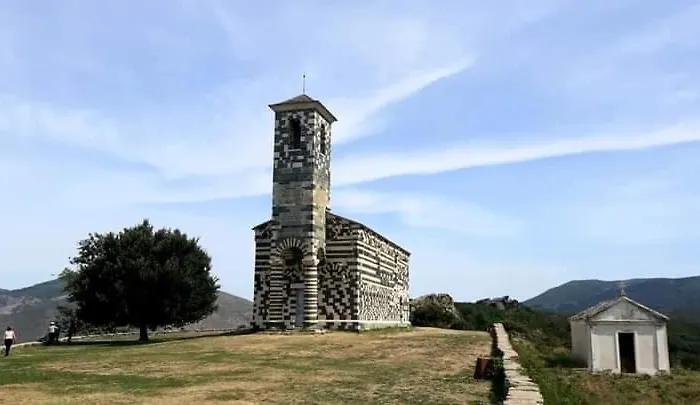 Coin Tranquille A 2km De Saint-florent *